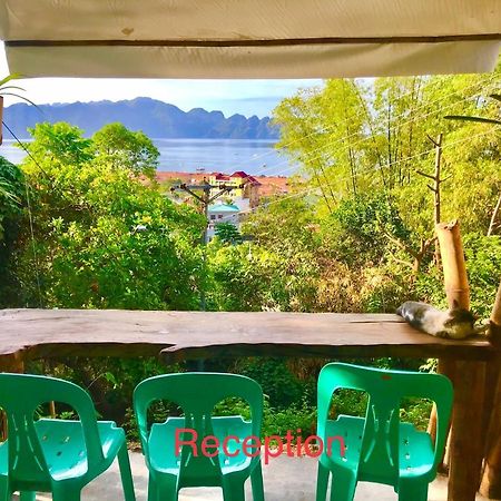 Bayview Coron Kawa Resort Exteriör bild